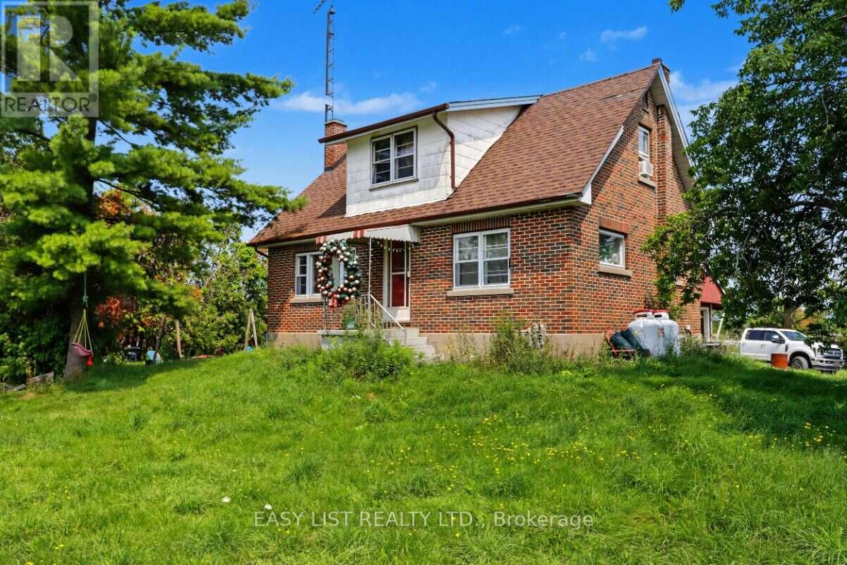 1860 Sturgeon Road Property Photo 1