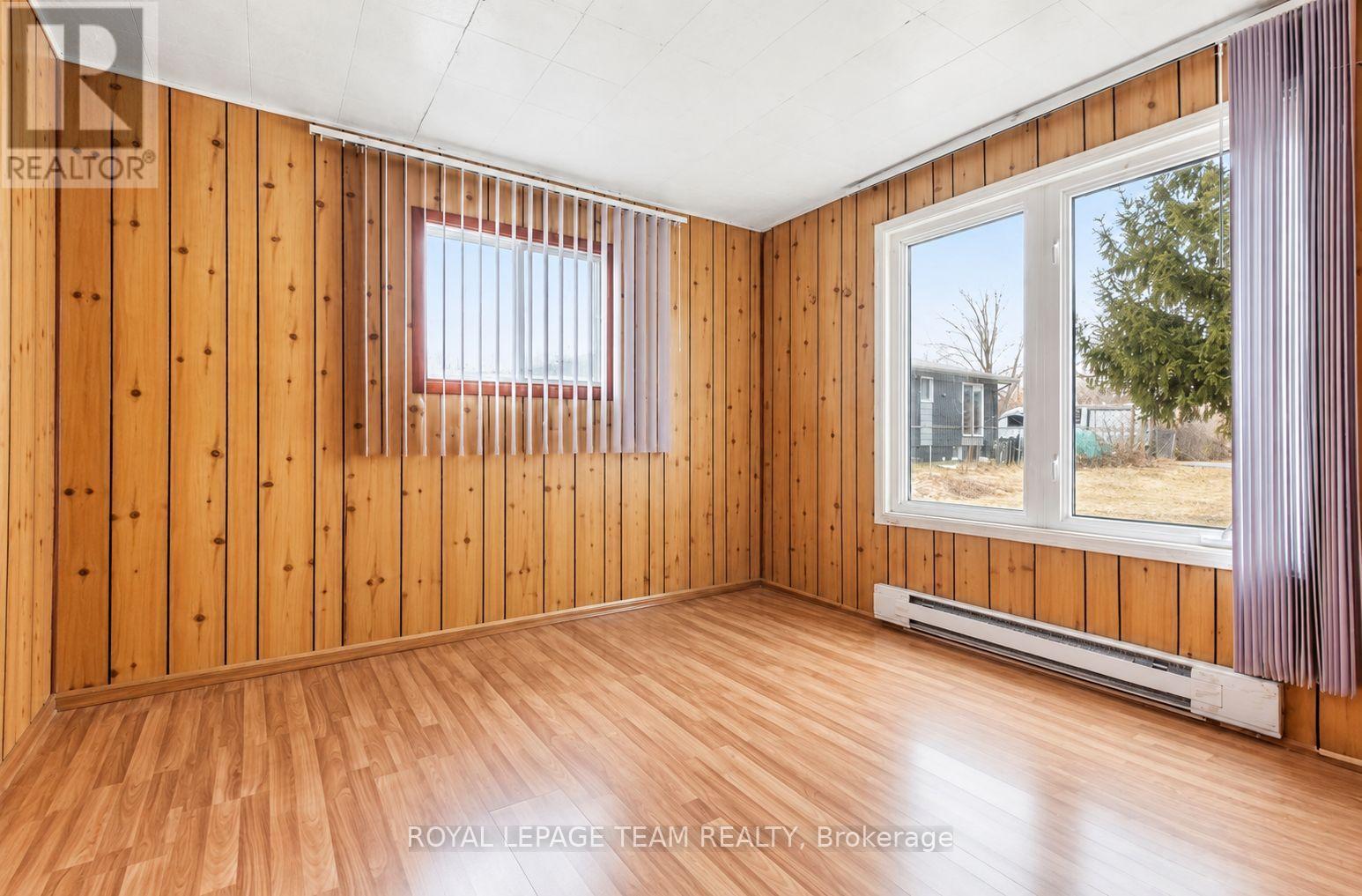 967 West Street Property Photo 14
