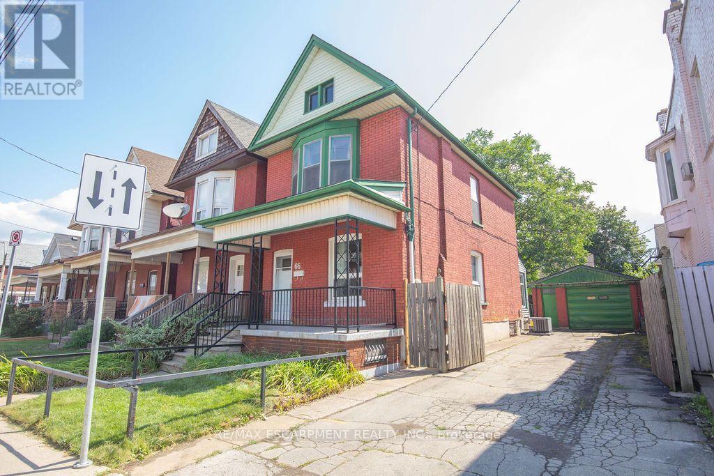 66 Sherman Avenue N Photo de la propriété 1