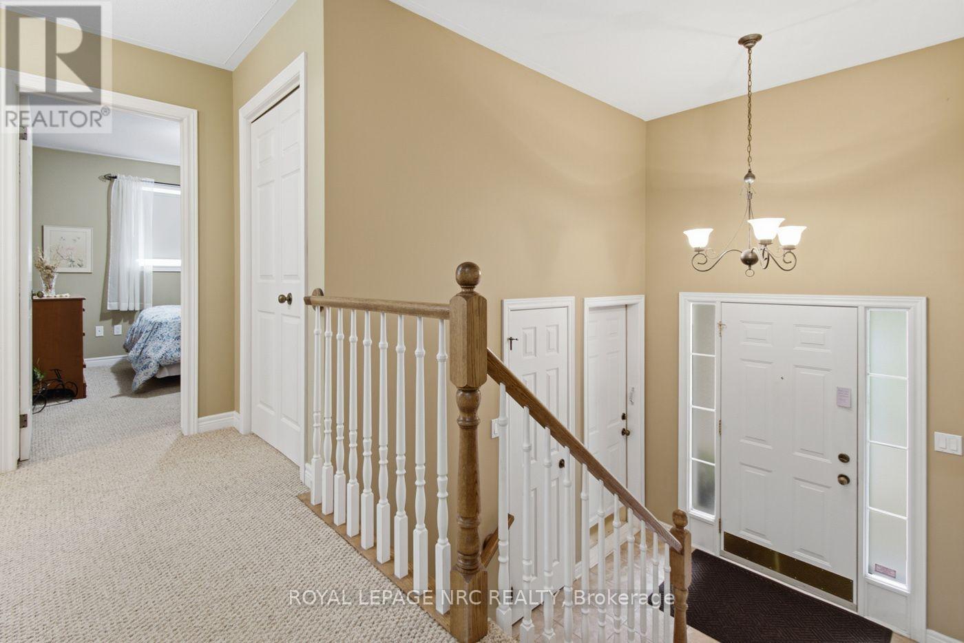 73 Rolling Meadows Boulevard Property Photo 6