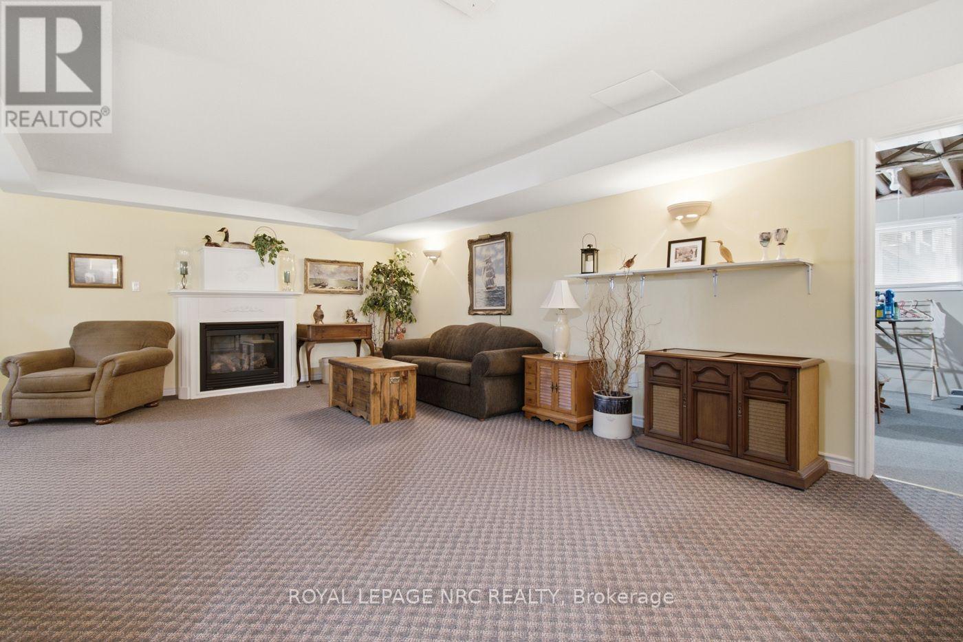 73 Rolling Meadows Boulevard Property Photo 32
