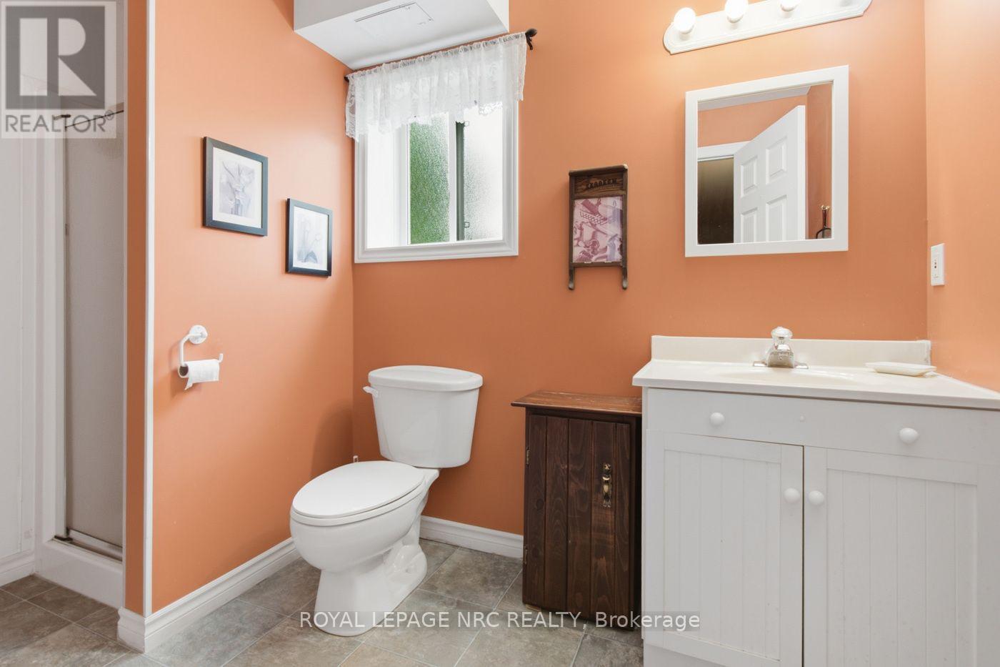 73 Rolling Meadows Boulevard Property Photo 33