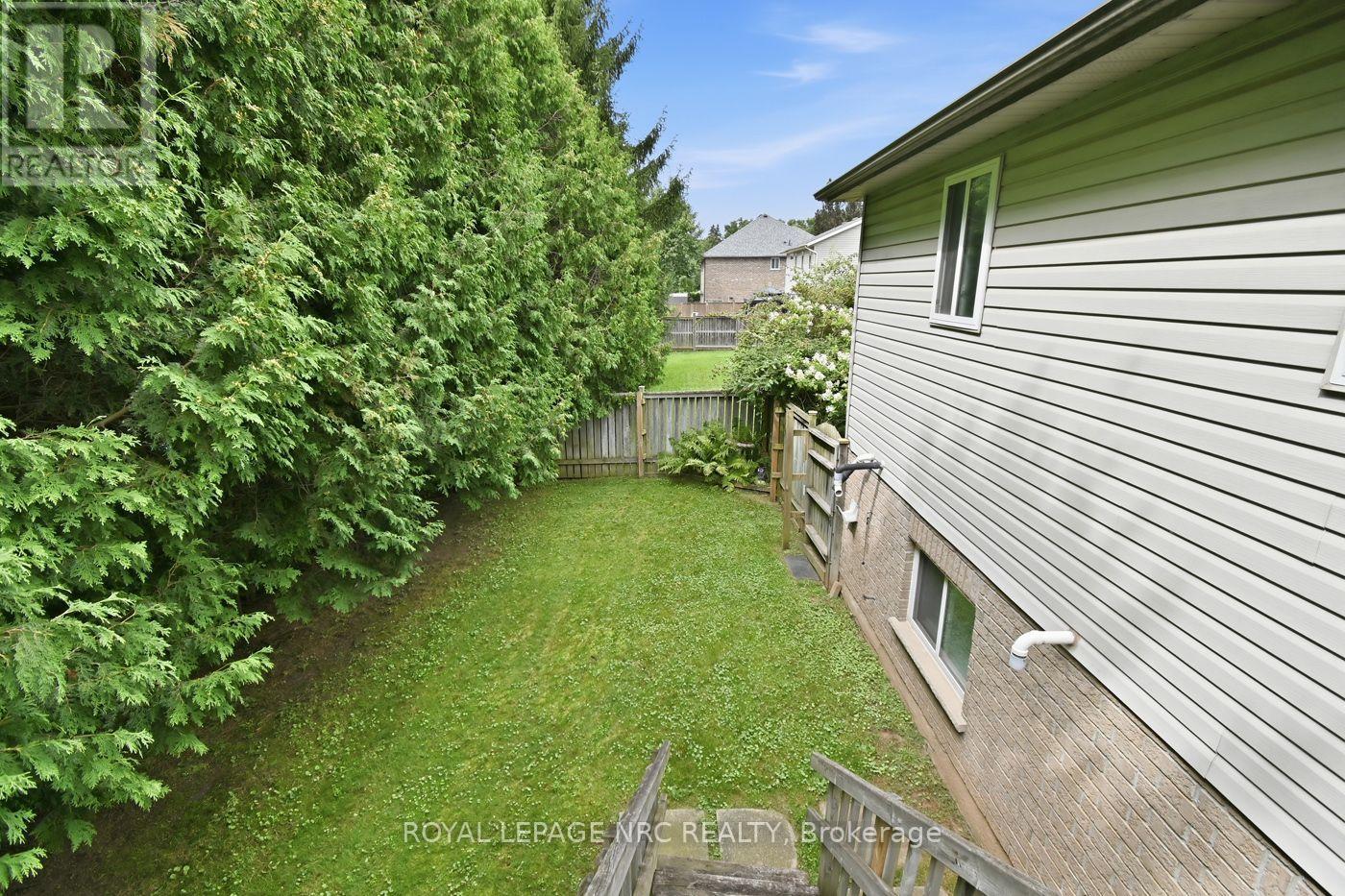 73 Rolling Meadows Boulevard Property Photo 40
