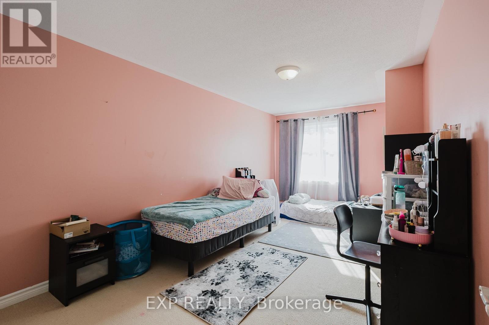 111 Whetstone Crescent Property Photo 20