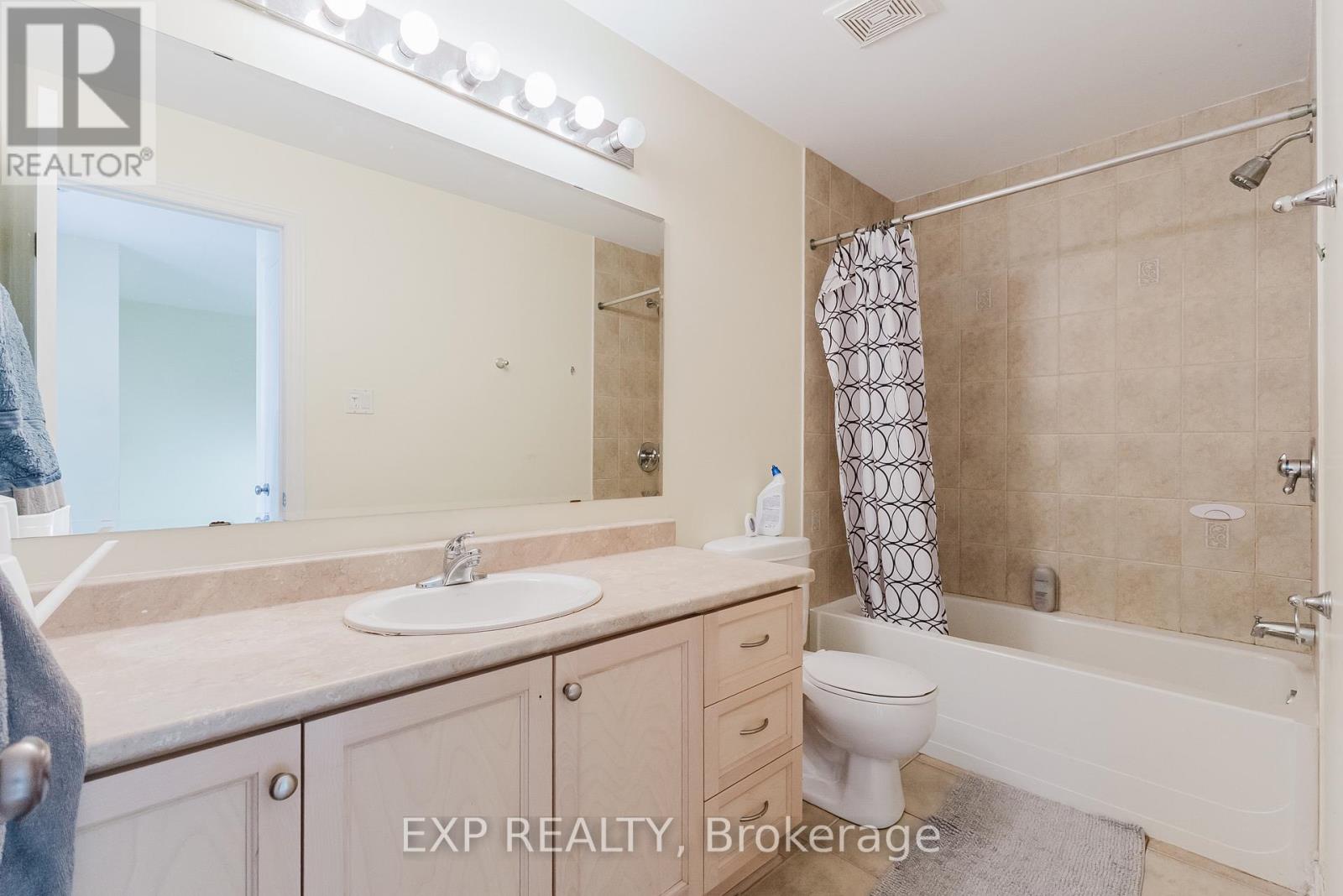 111 Whetstone Crescent Property Photo 22