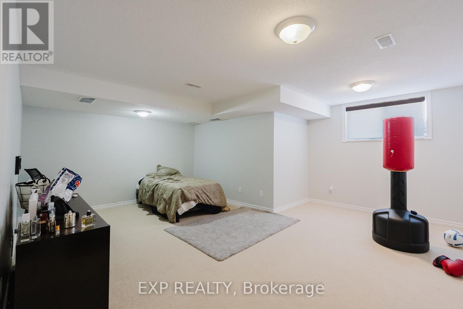 111 Whetstone Crescent Property Photo 23