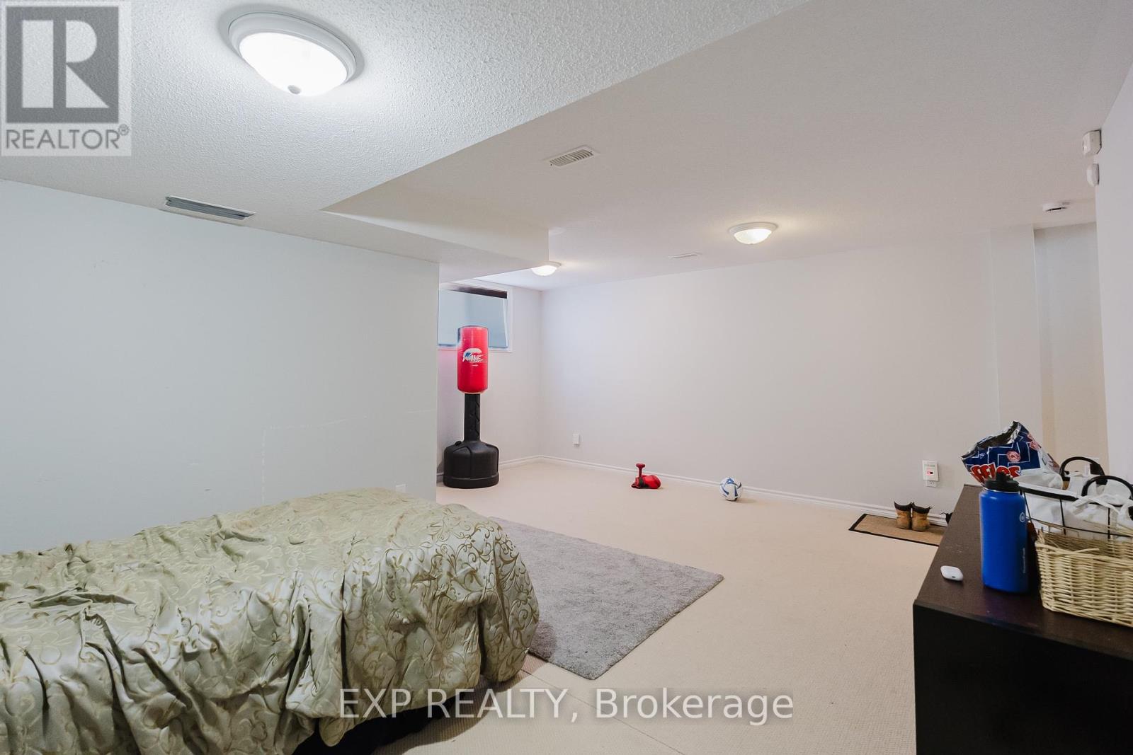 111 Whetstone Crescent Property Photo 25
