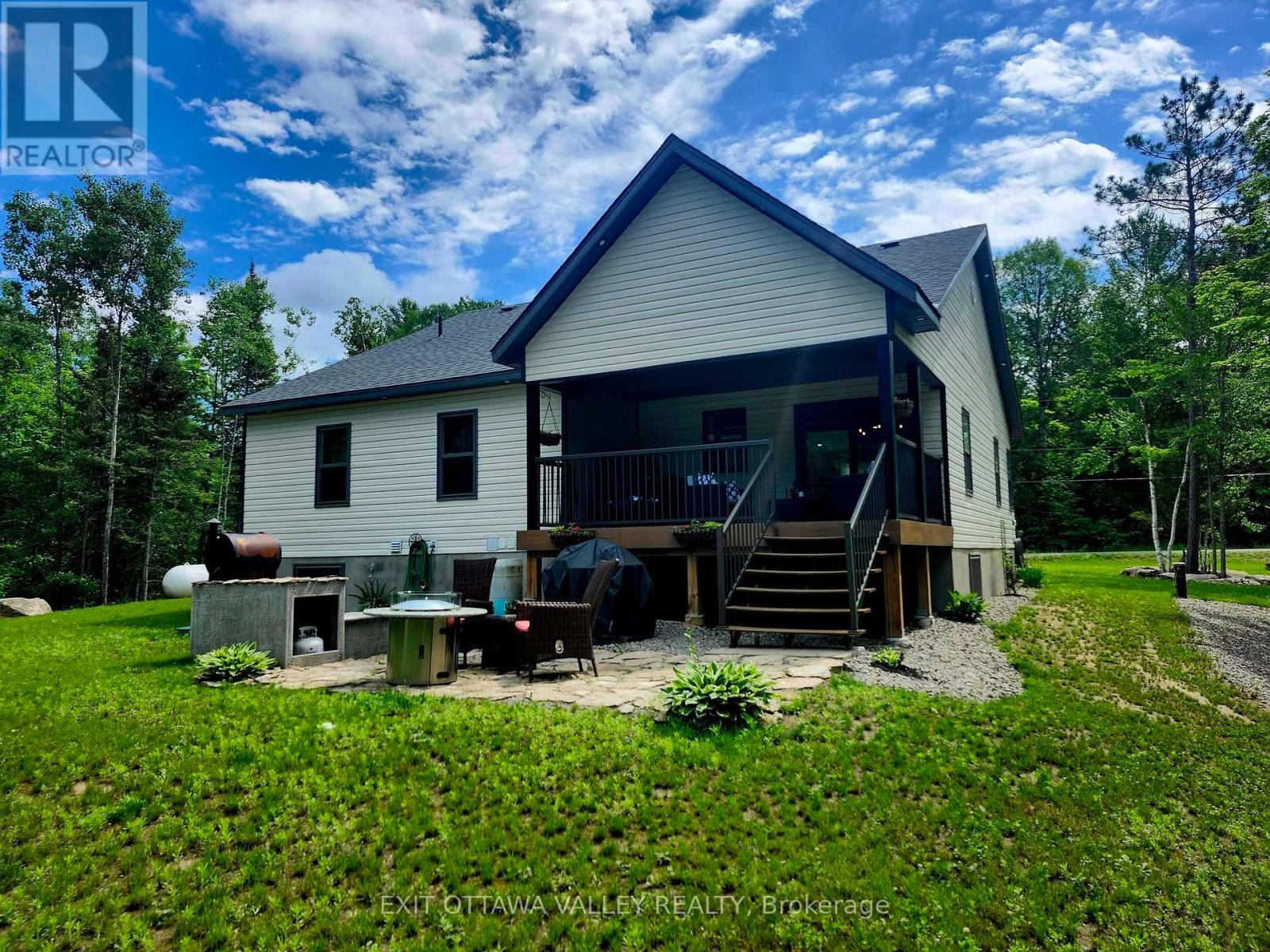 1485 Rapid Road Property Photo 4