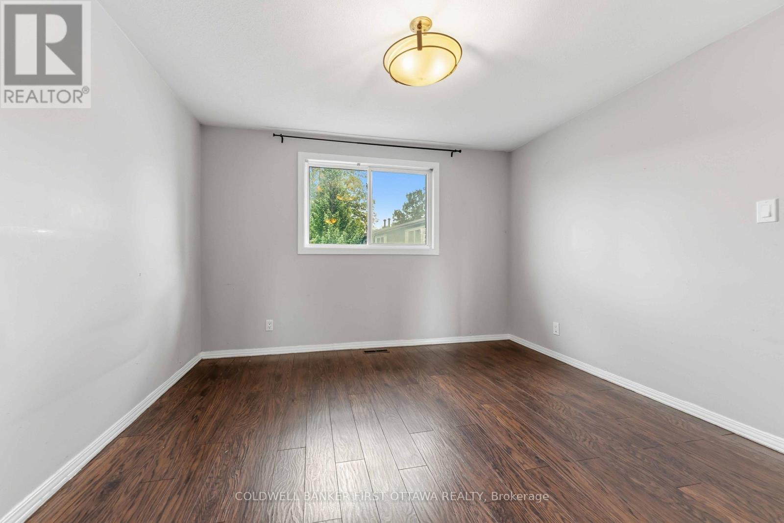 A - 1532 Beaverpond Drive Property Photo 18