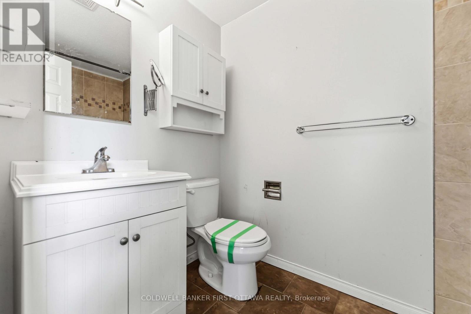 A - 1532 Beaverpond Drive Property Photo 21