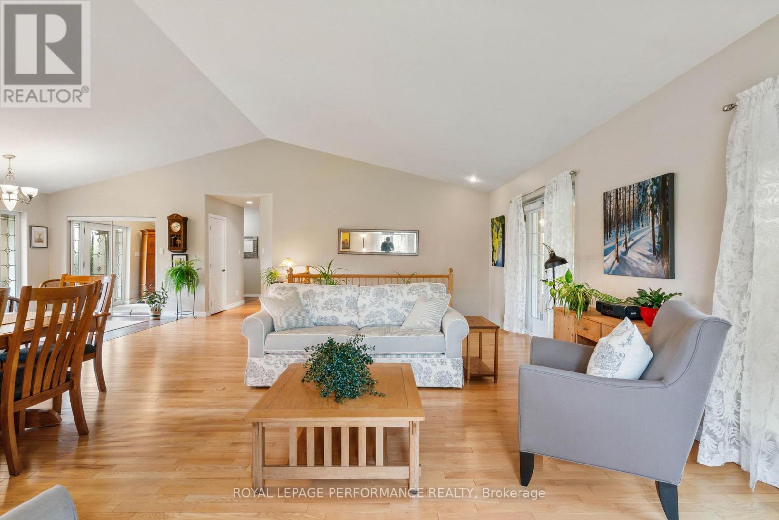18245 Tyotown Road Property Photo 13