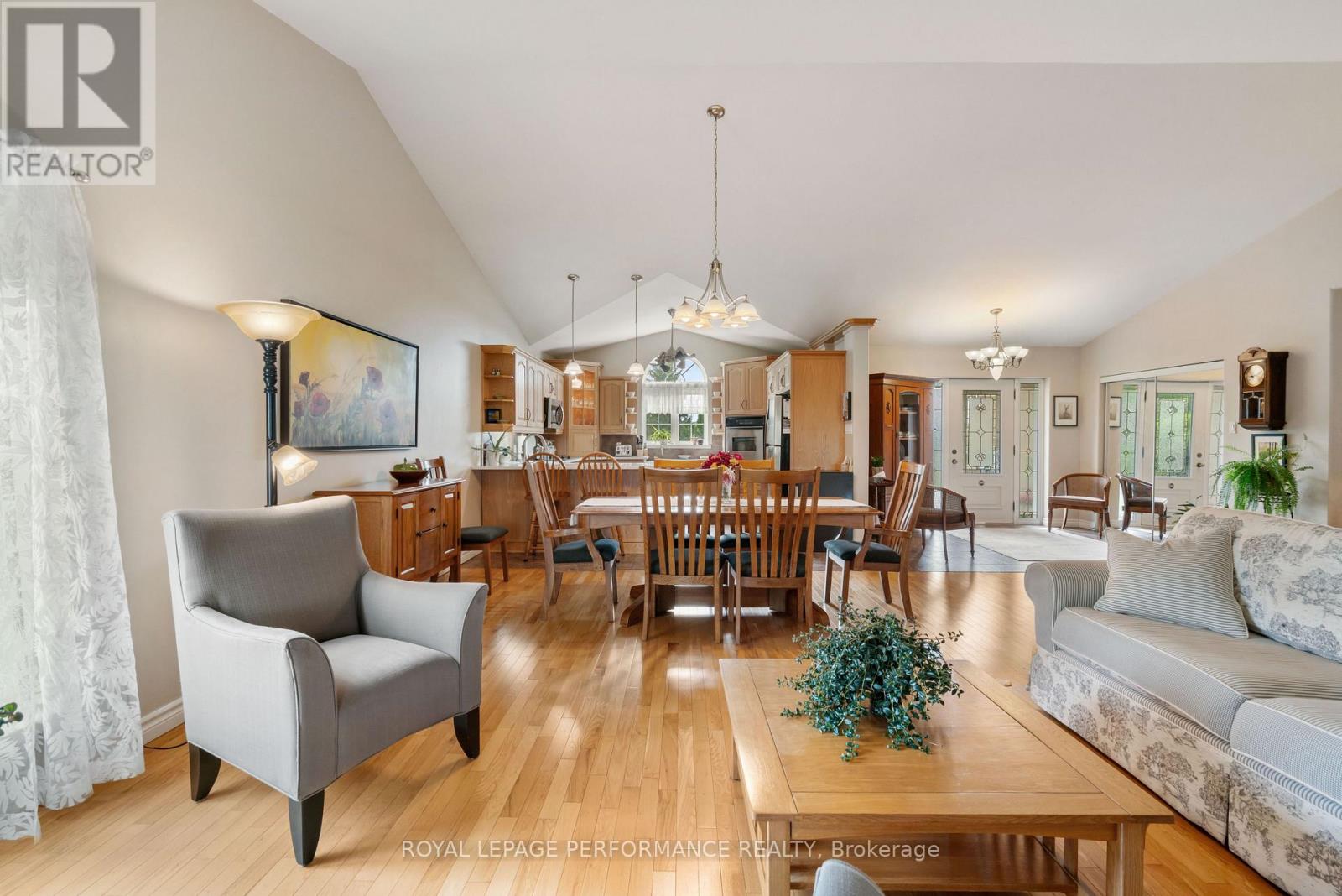 18245 Tyotown Road Property Photo 15
