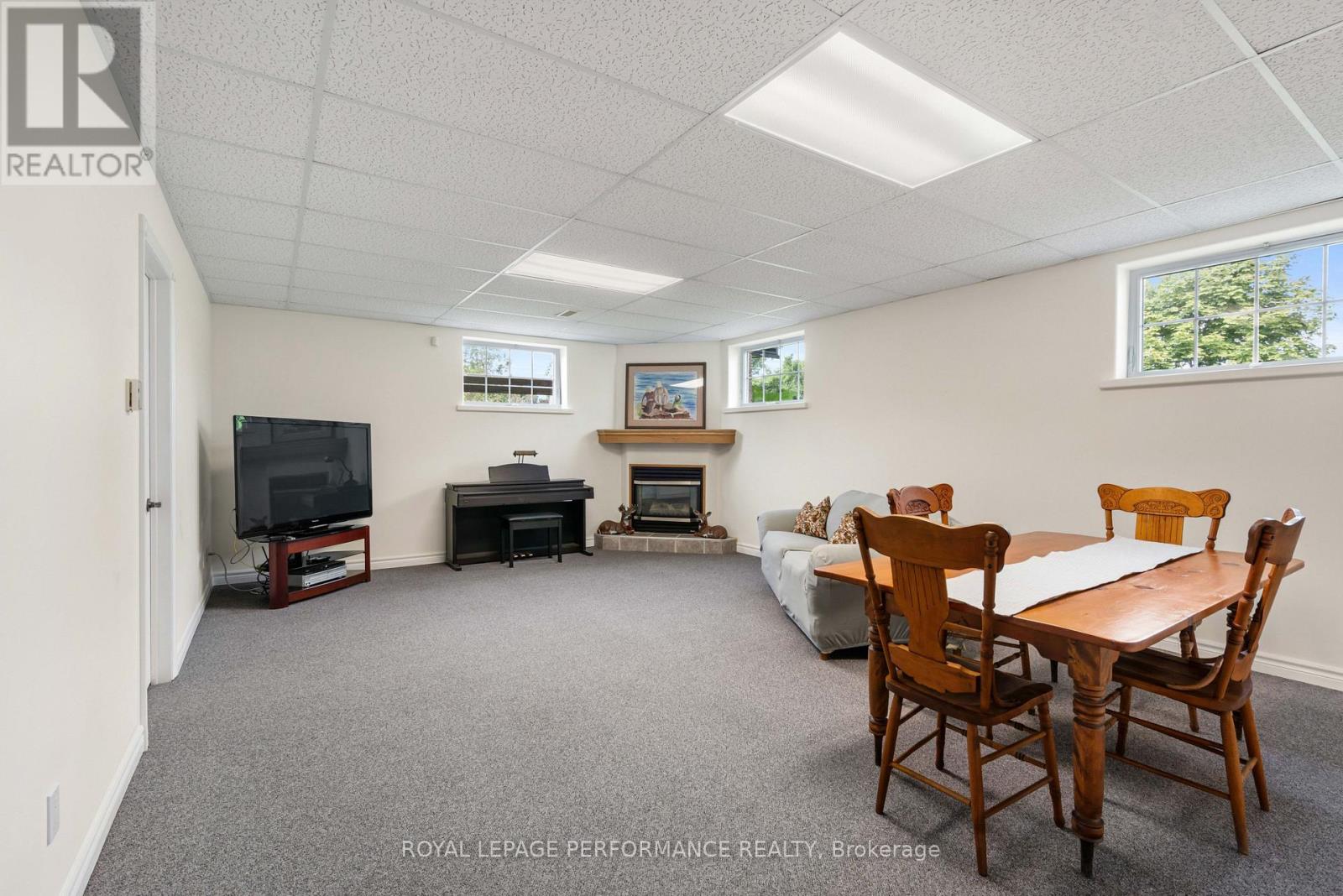 18245 Tyotown Road Property Photo 24