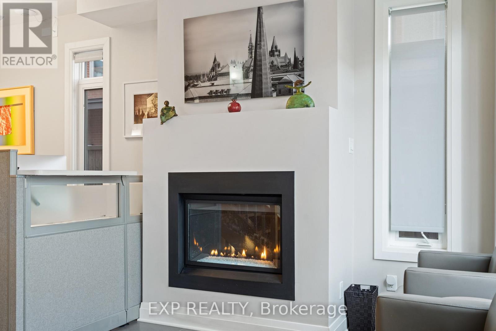 360 Ravenhill Avenue E Property Photo 5