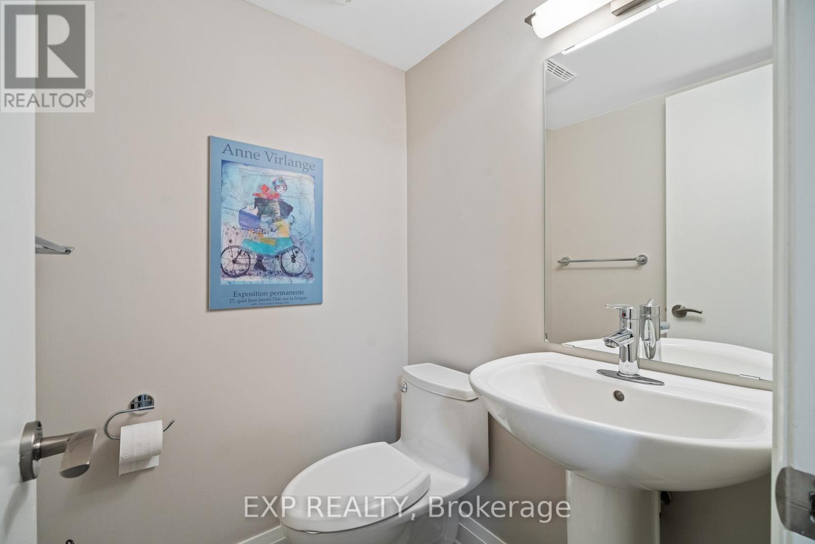 360 Ravenhill Avenue E Property Photo 37