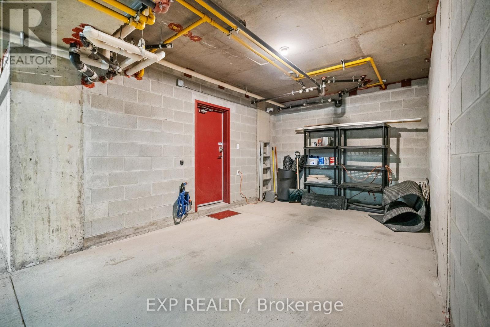 360 Ravenhill Avenue E Property Photo 39
