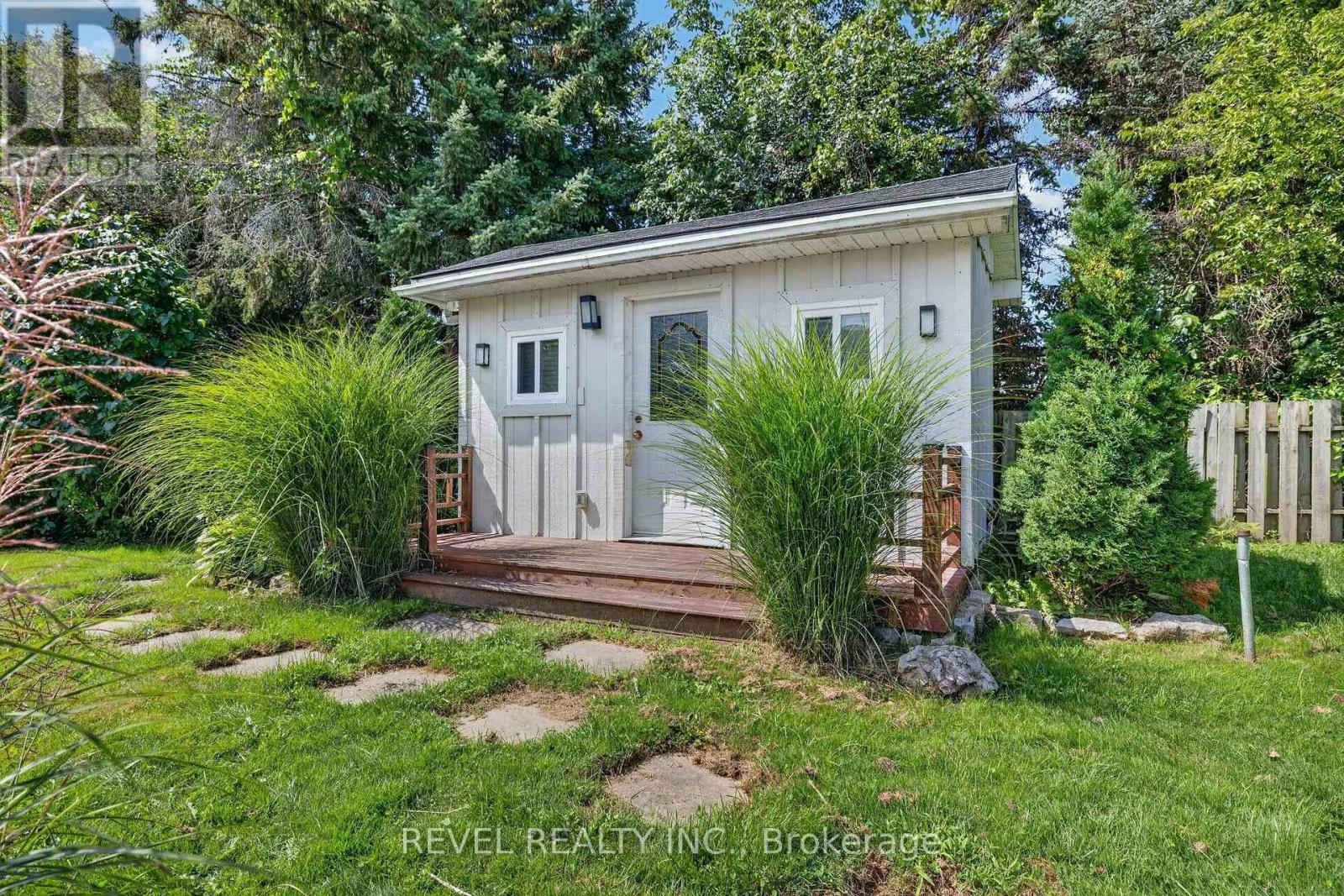 1036 Shellard Side Road Property Photo 43
