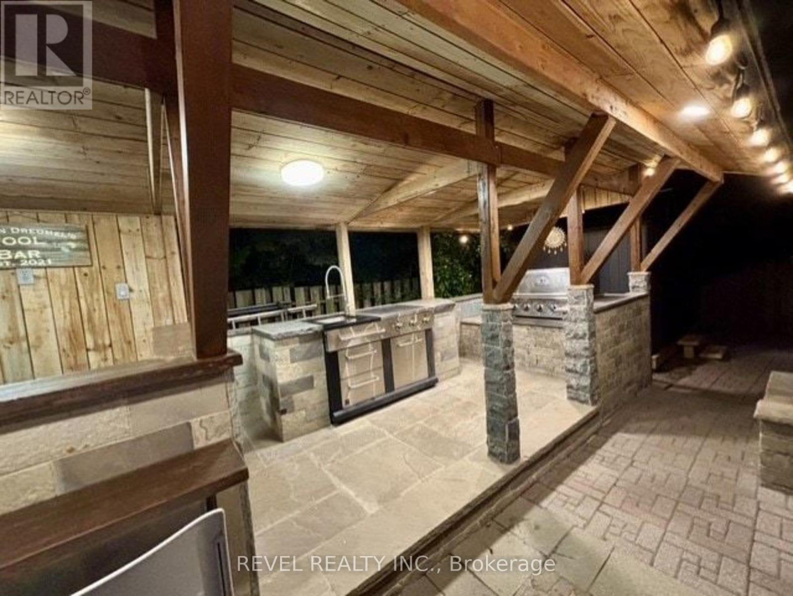 1036 Shellard Side Road Property Photo 45