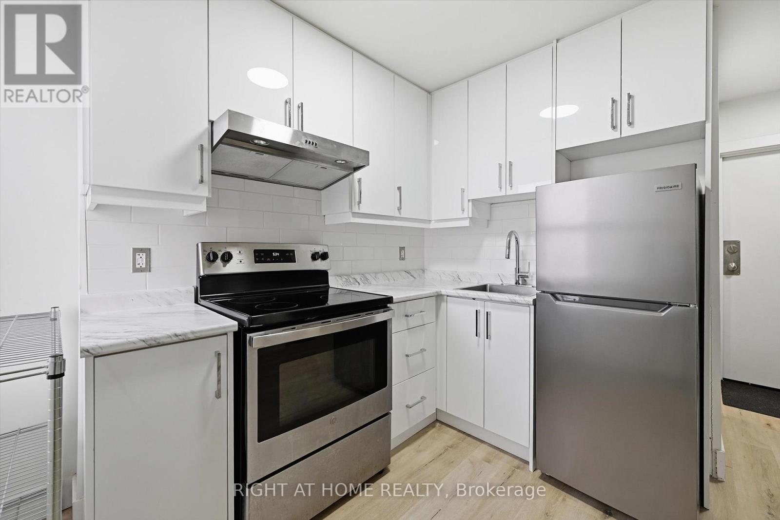 5 - 13 Westinghouse Avenue Property Photo 8