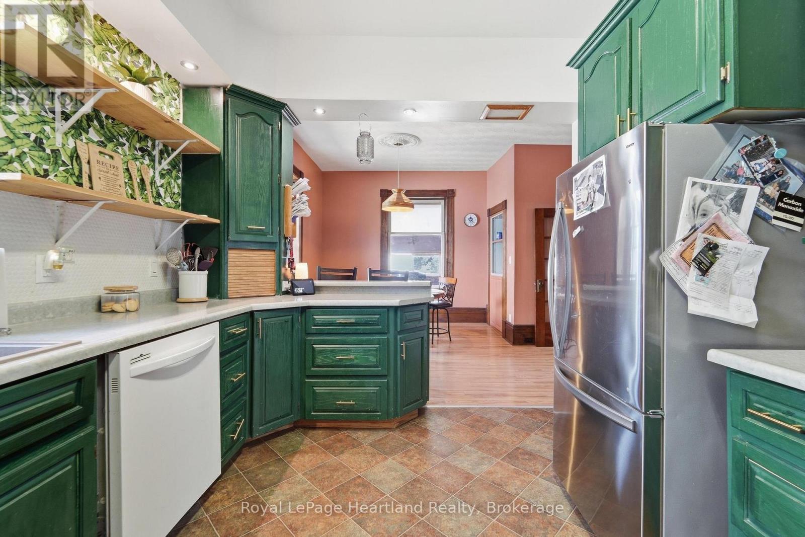 109 Goderich Street Property Photo 7