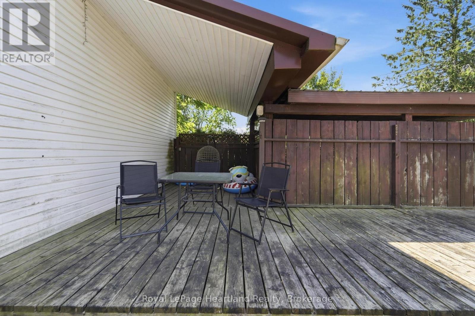 109 Goderich Street Property Photo 40
