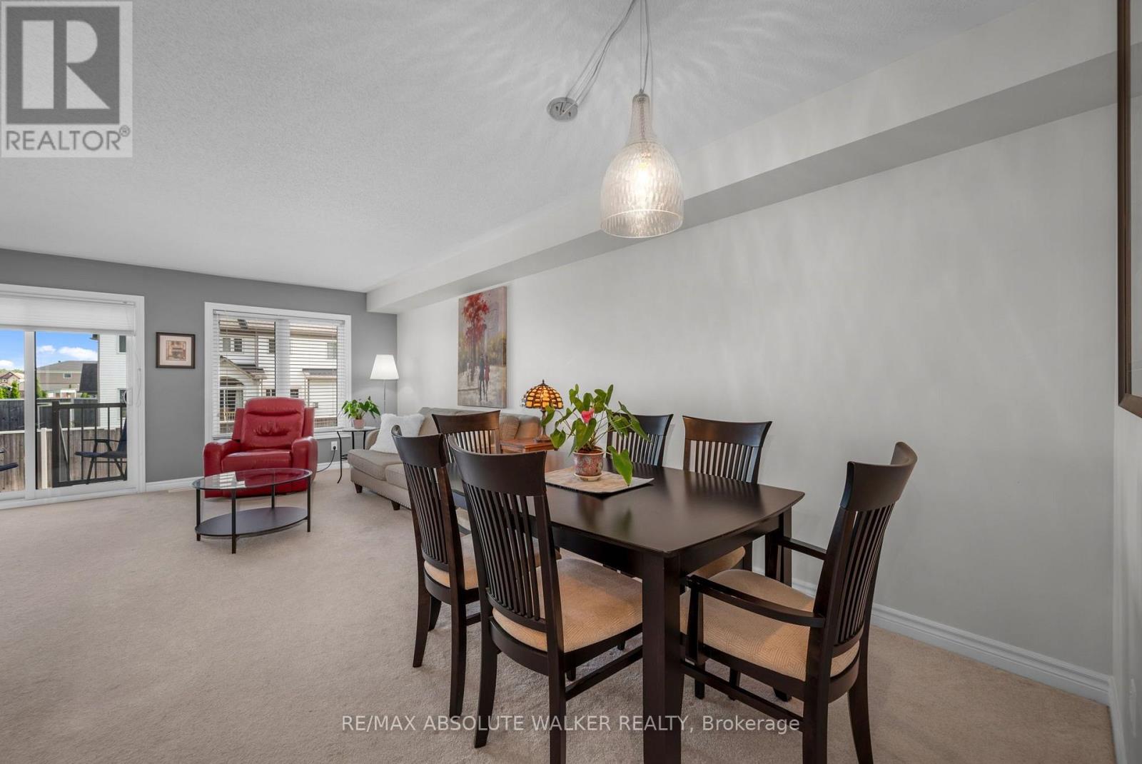 2414 Esprit Drive Property Photo 11