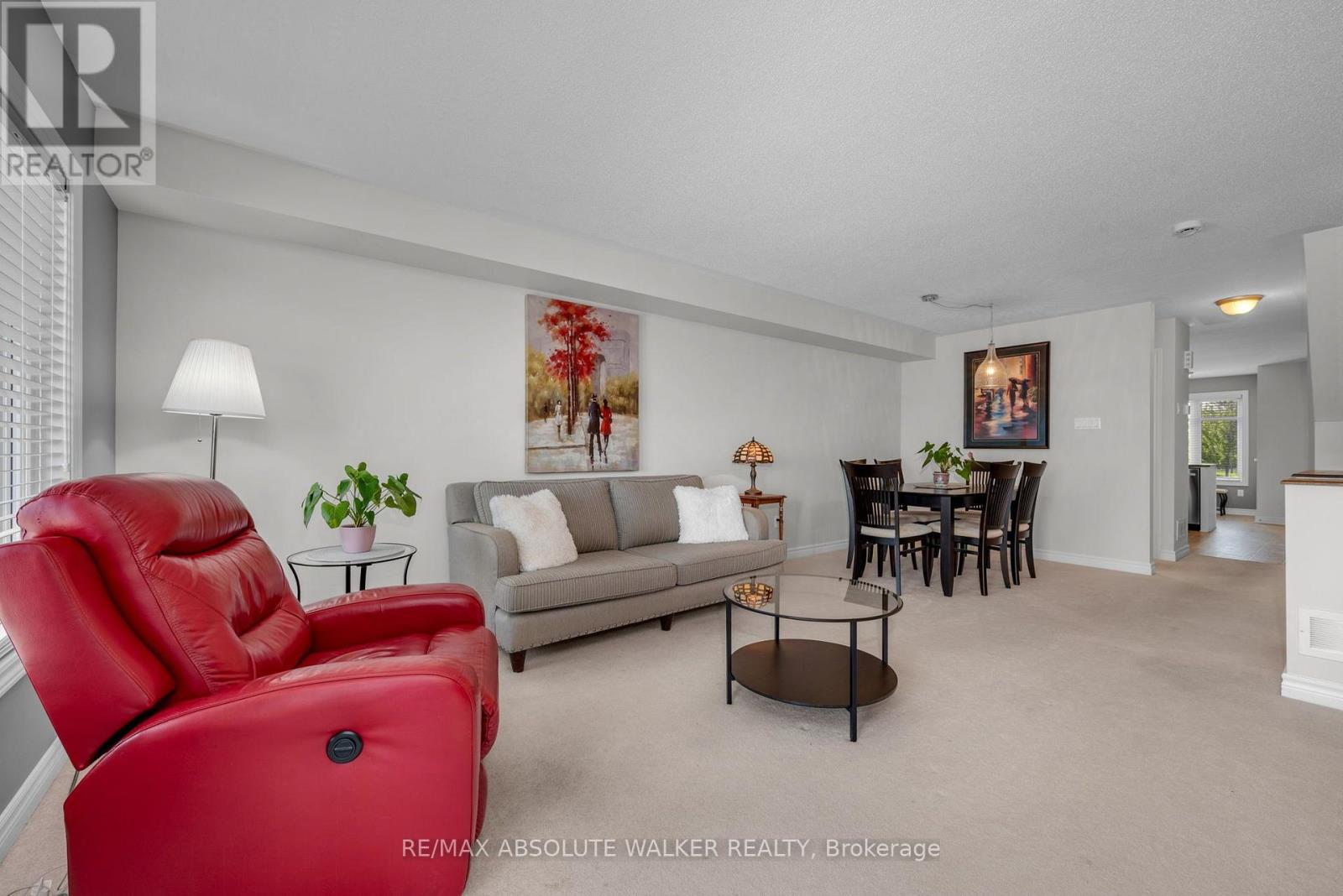 2414 Esprit Drive Property Photo 15