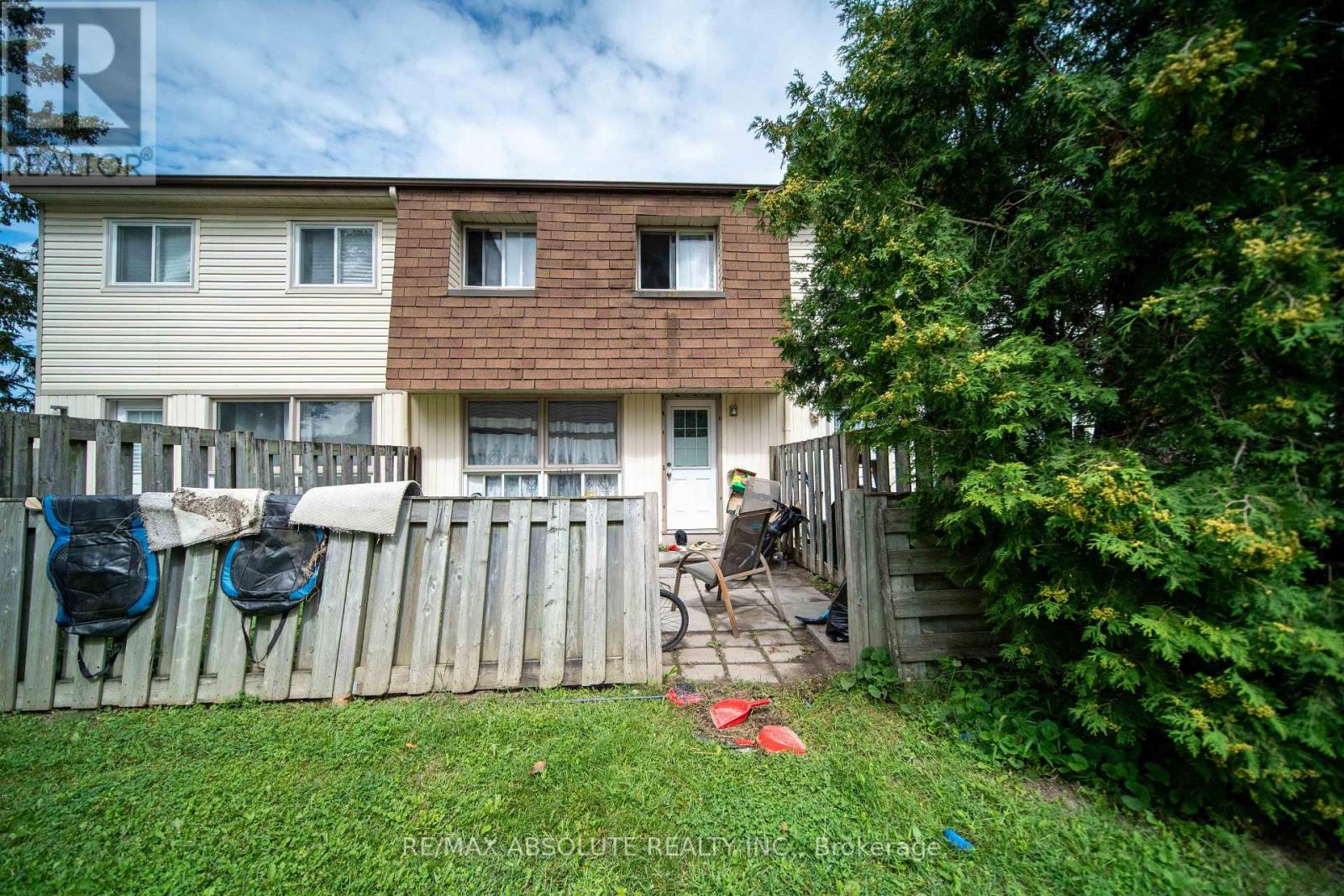 30 E Sonnet Crescent Property Photo 19