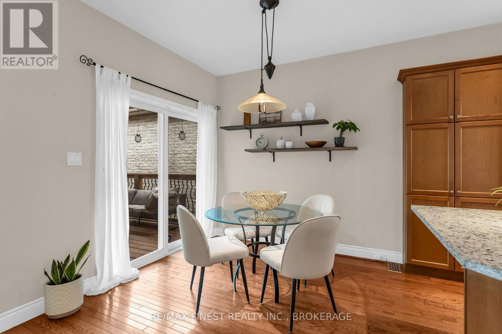1309 Andersen Drive Property Photo 13
