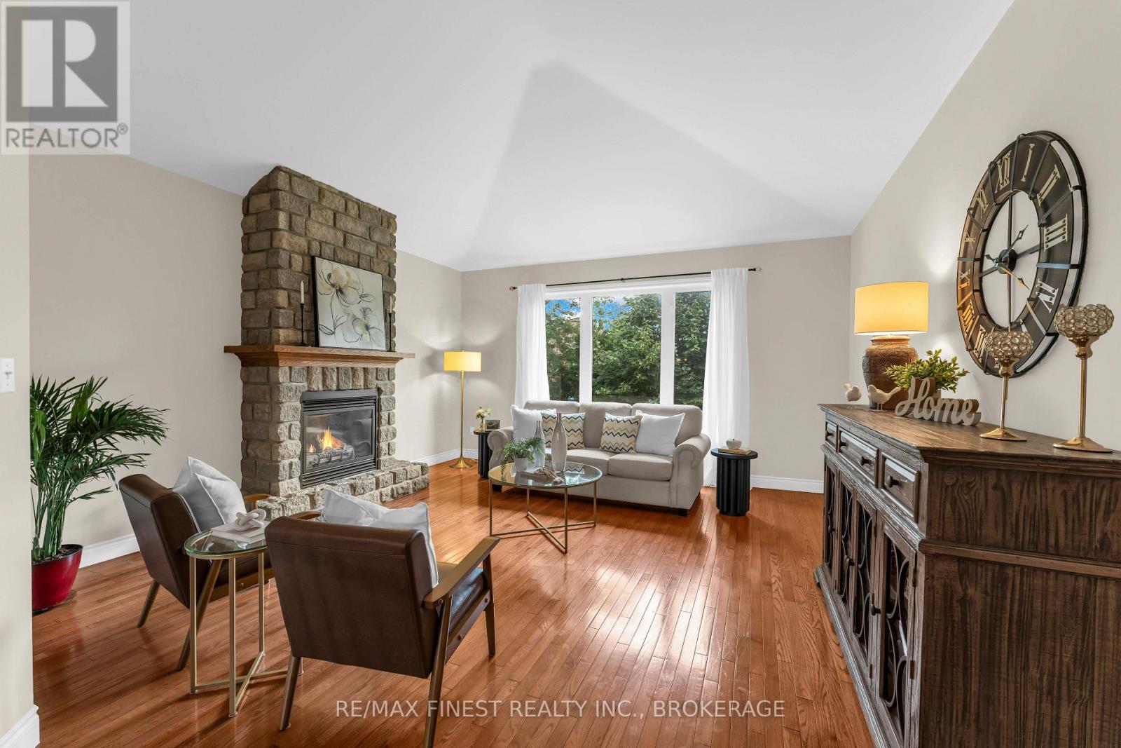 1309 Andersen Drive Property Photo 15