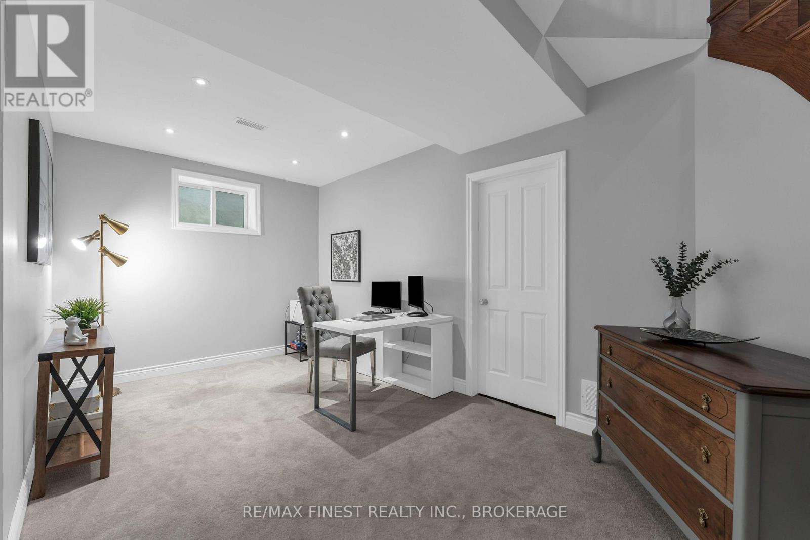 1309 Andersen Drive Property Photo 30
