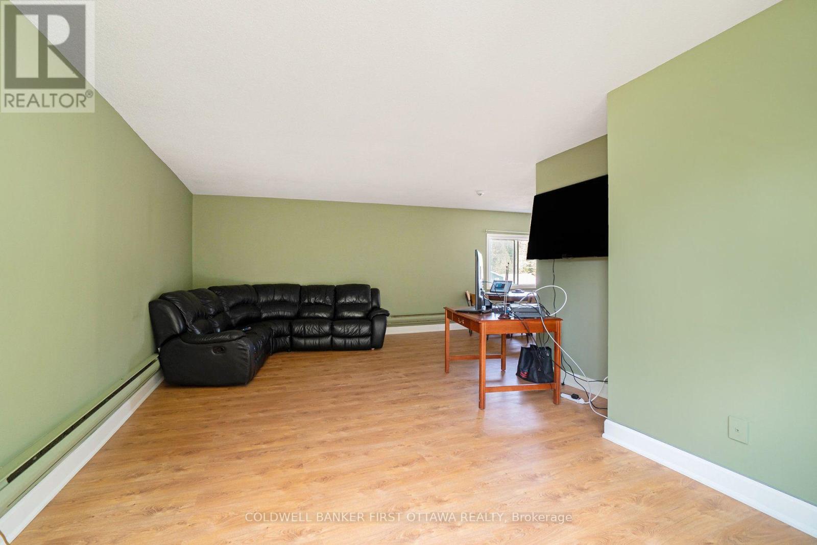 9628 Hwy 509 Property Photo 18