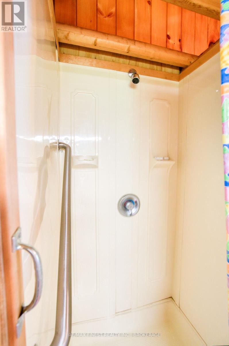 1041a Glass Lane Property Photo 23