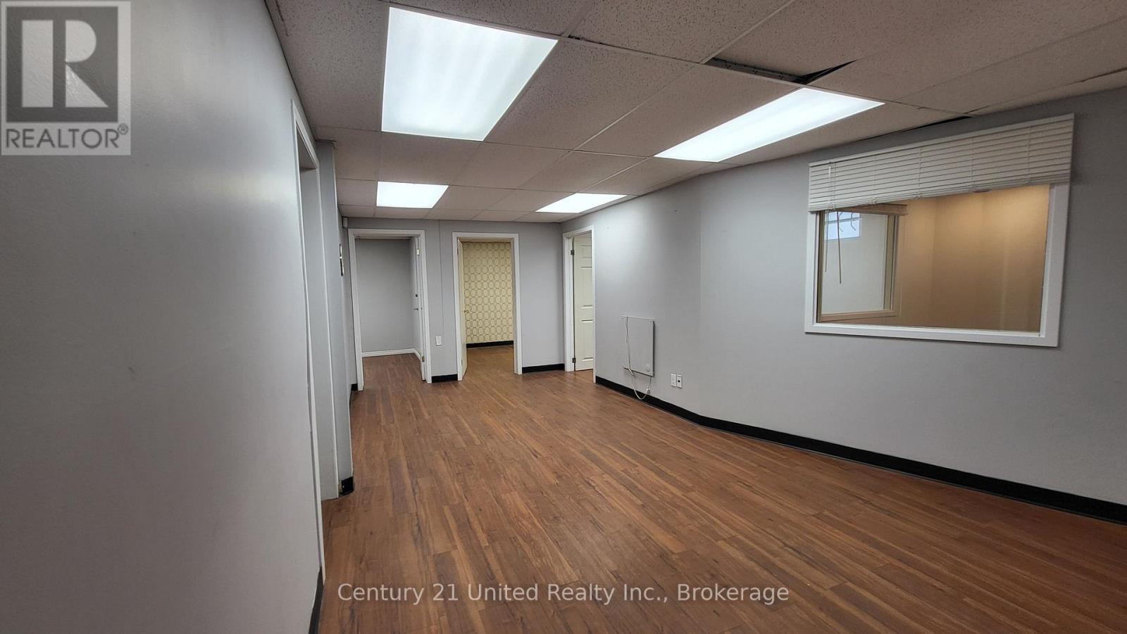 80 Hunter Street E Property Photo 11