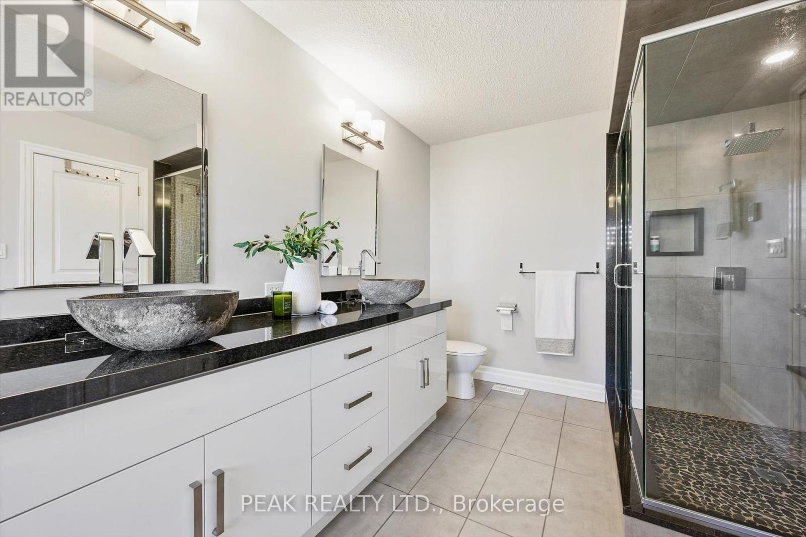111 Oak Park Drive Property Photo 22