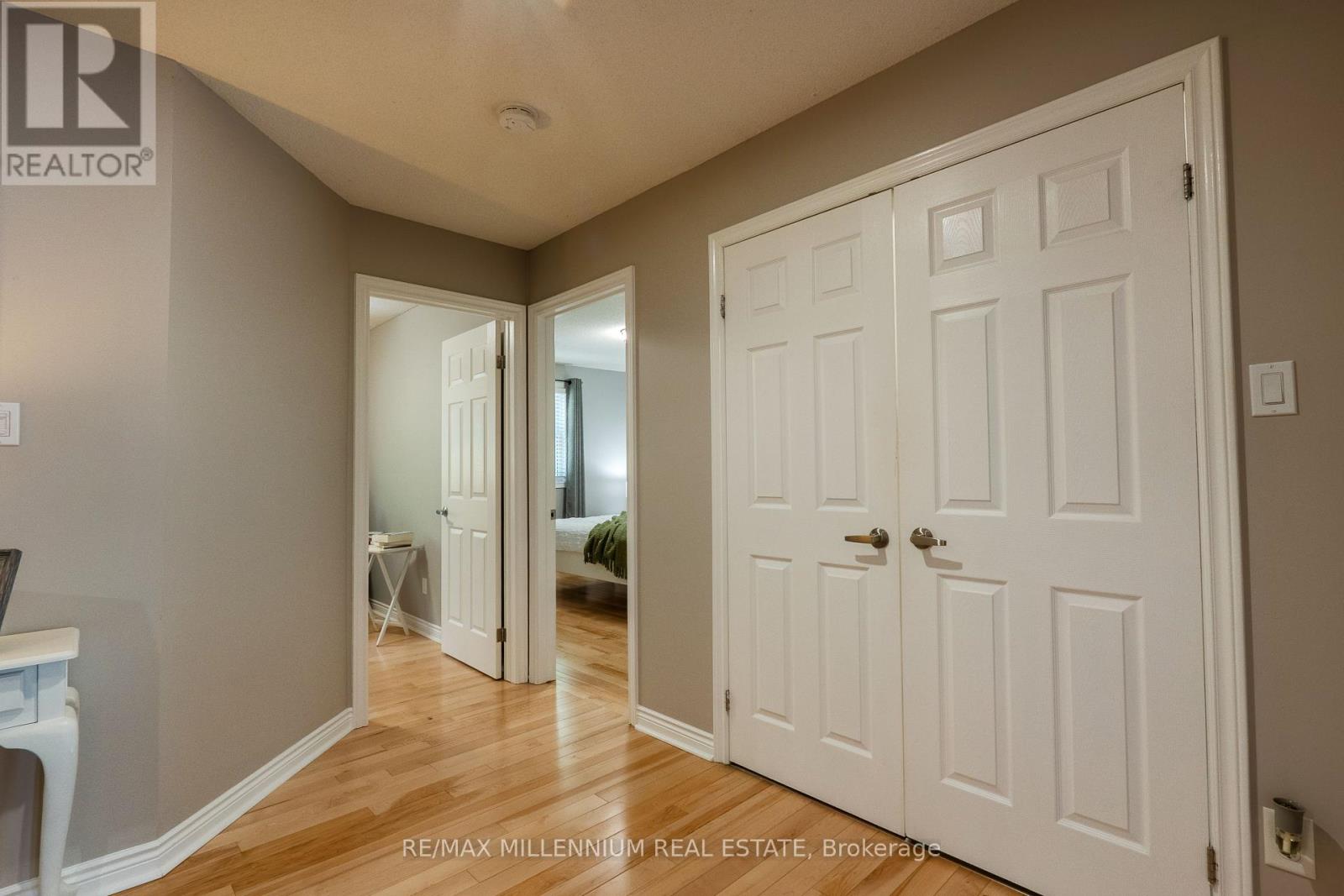 11 - 230 Meadowbrook Drive Property Photo 12