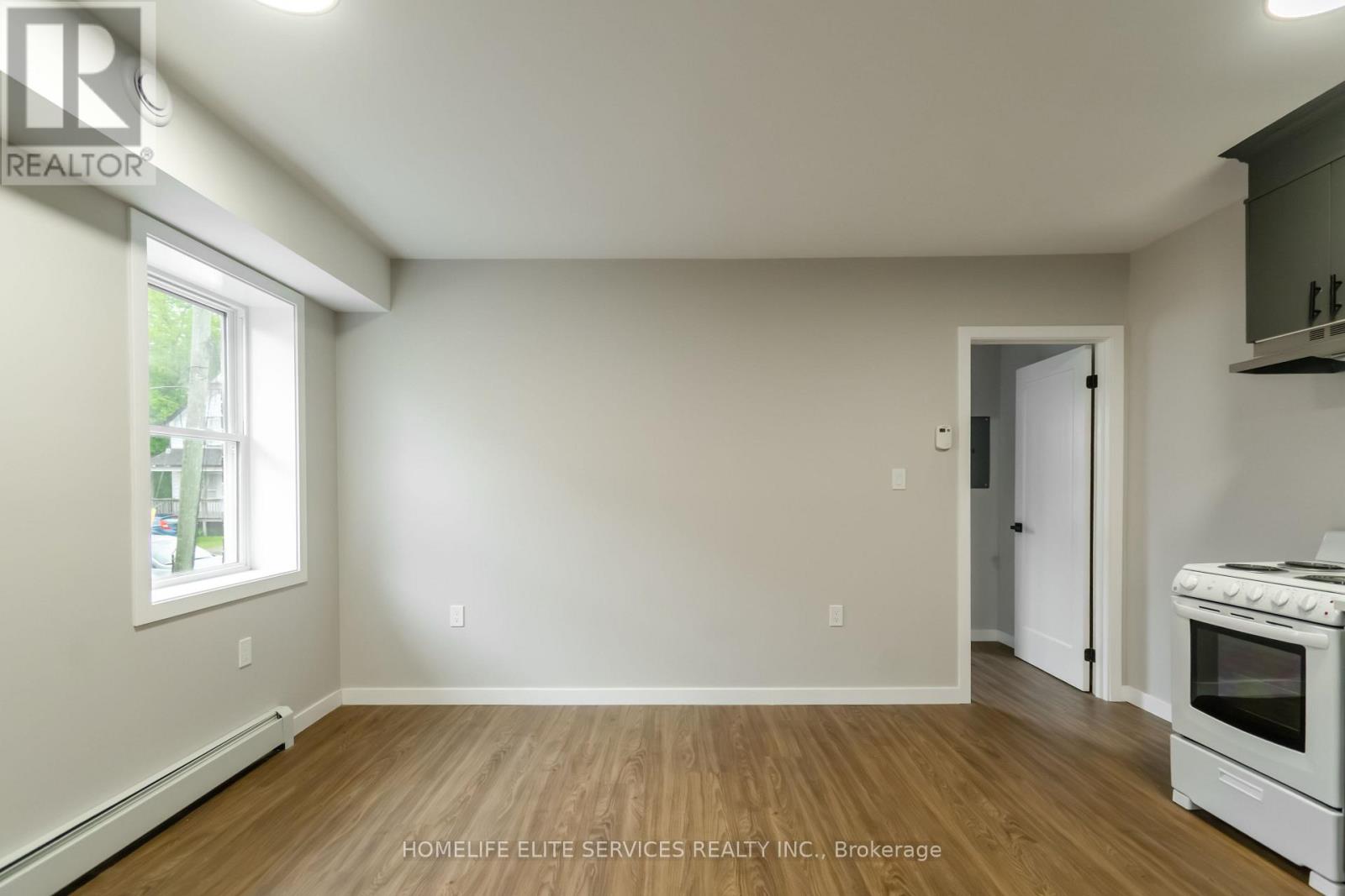 196 Second Avenue E Property Photo 19