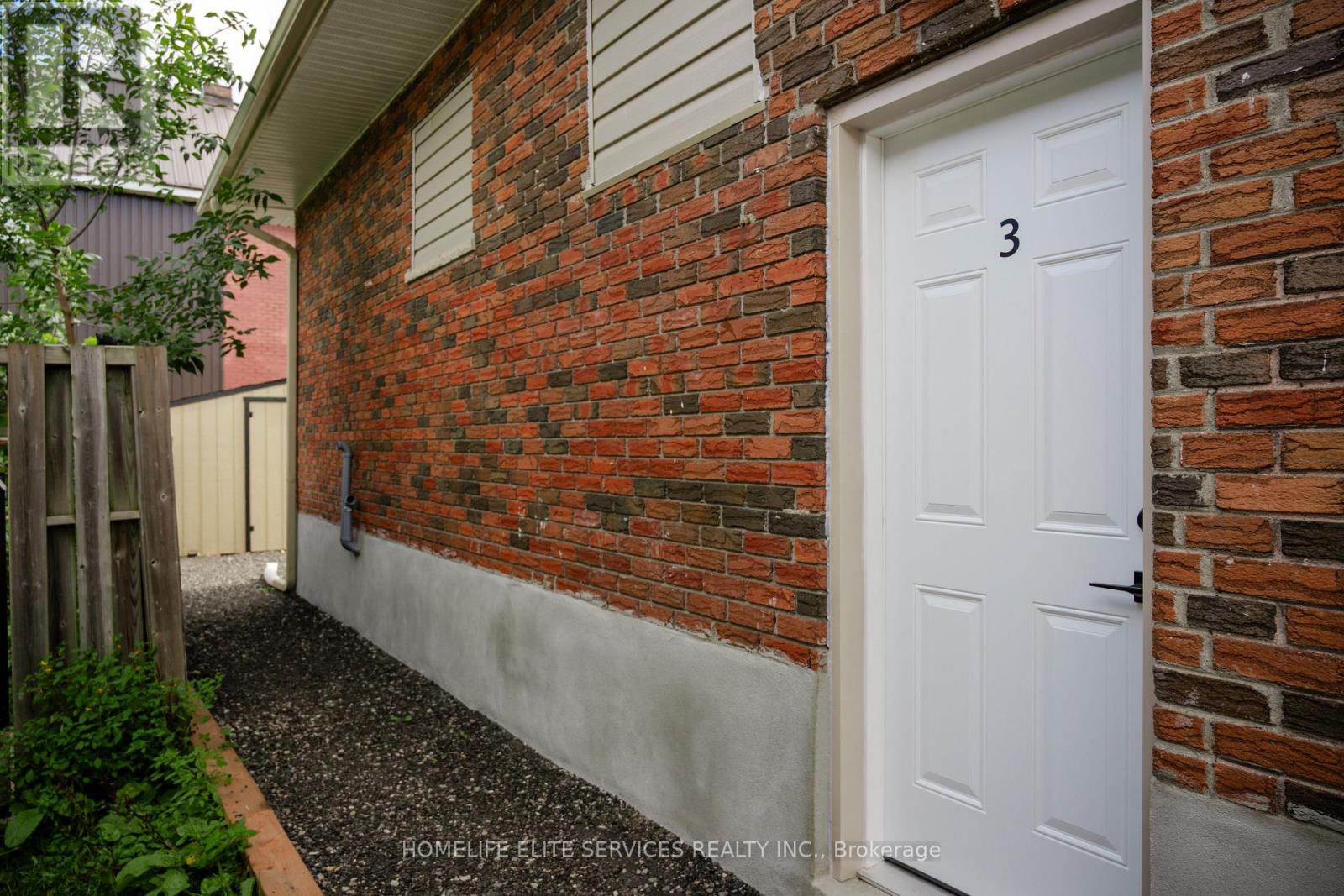 196 Second Avenue E Property Photo 47