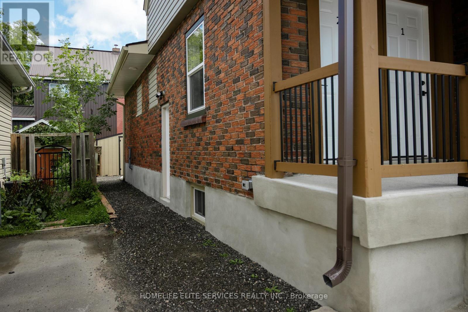 196 Second Avenue E Property Photo 49
