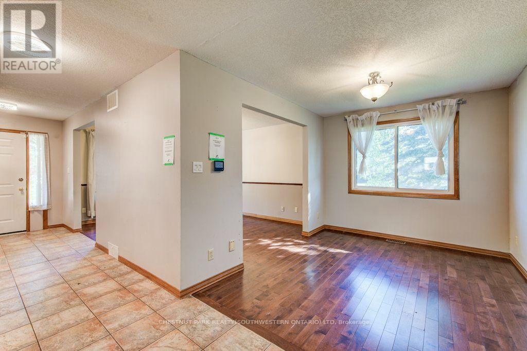 3 Cora Drive Property Photo 14