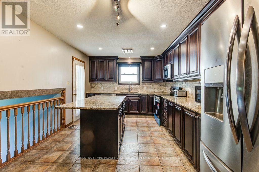 3 Cora Drive Property Photo 16