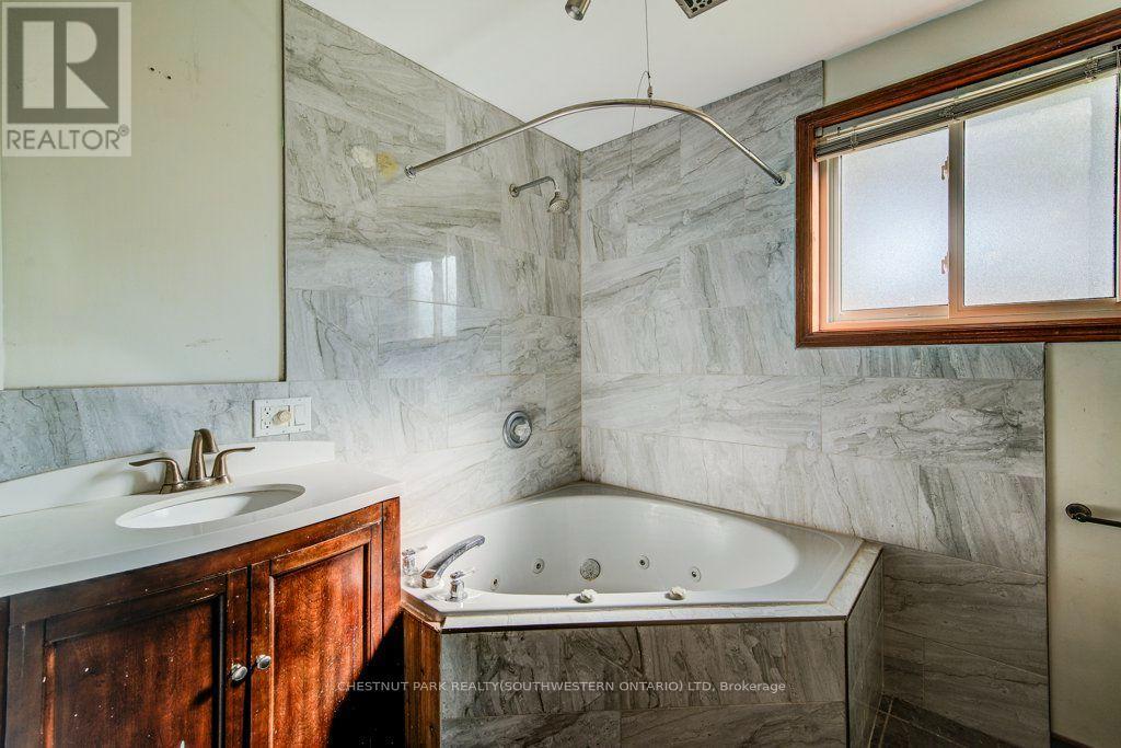 3 Cora Drive Property Photo 35