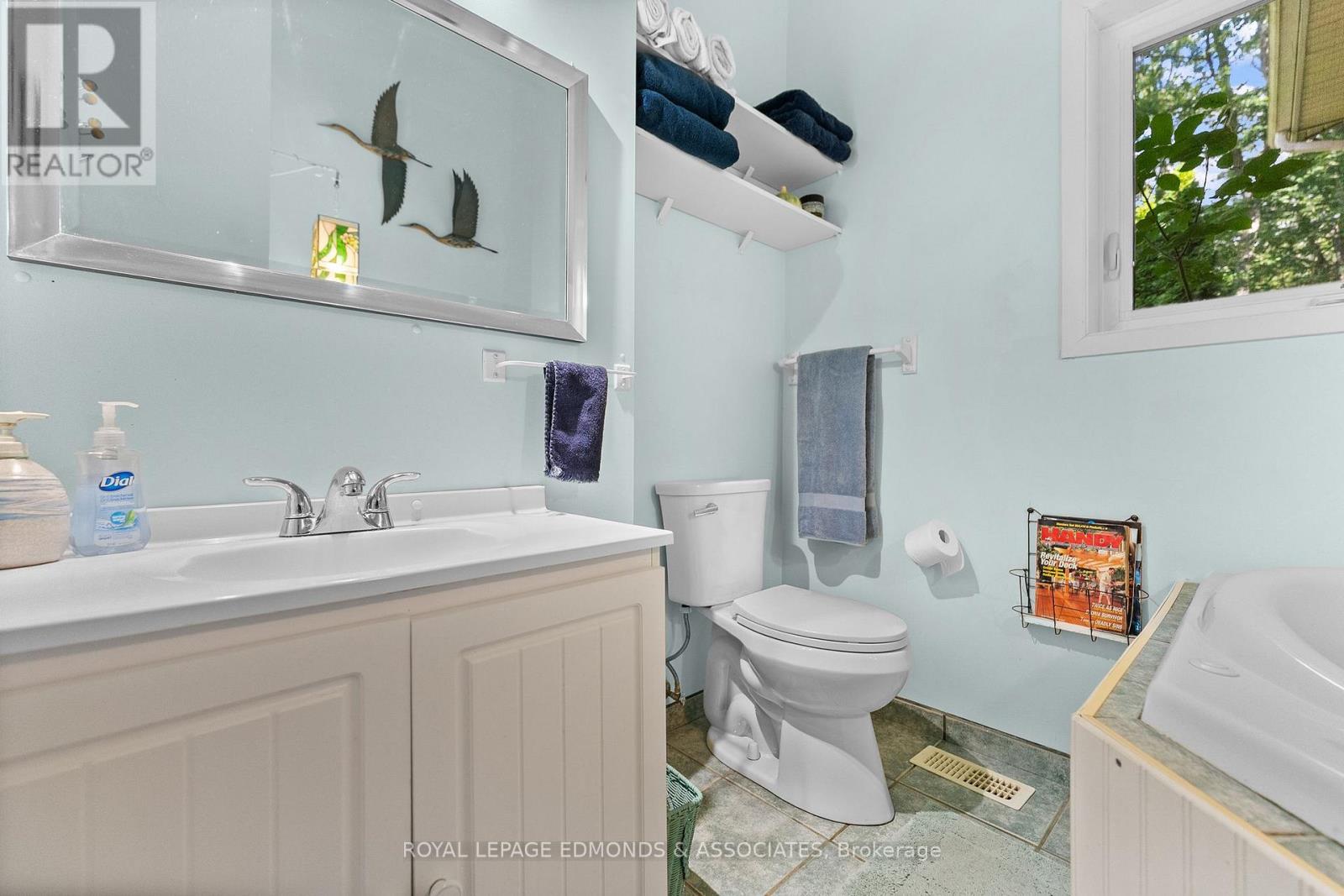 117 Blue Danube Way Property Photo 33