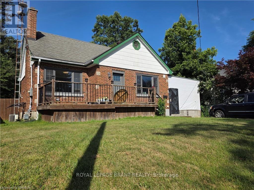 32 Forest Road Property Photo 3