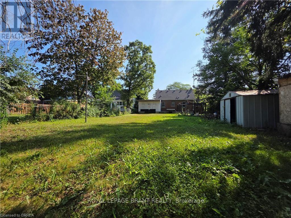 32 Forest Road Property Photo 5