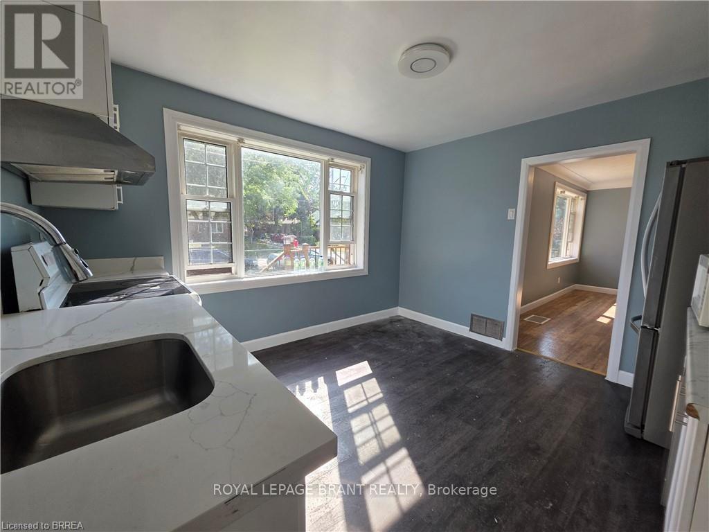 32 Forest Road Property Photo 10