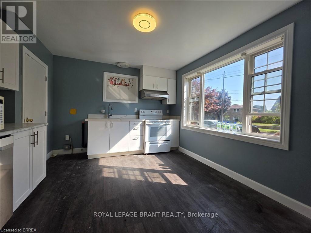 32 Forest Road Property Photo 12