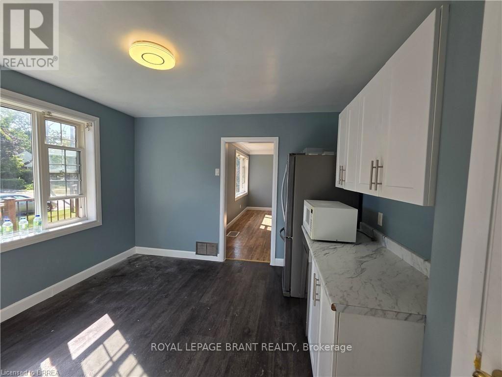 32 Forest Road Property Photo 14
