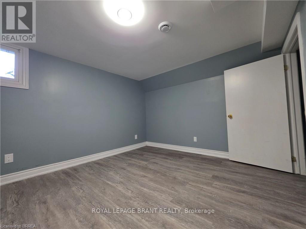 32 Forest Road Property Photo 23