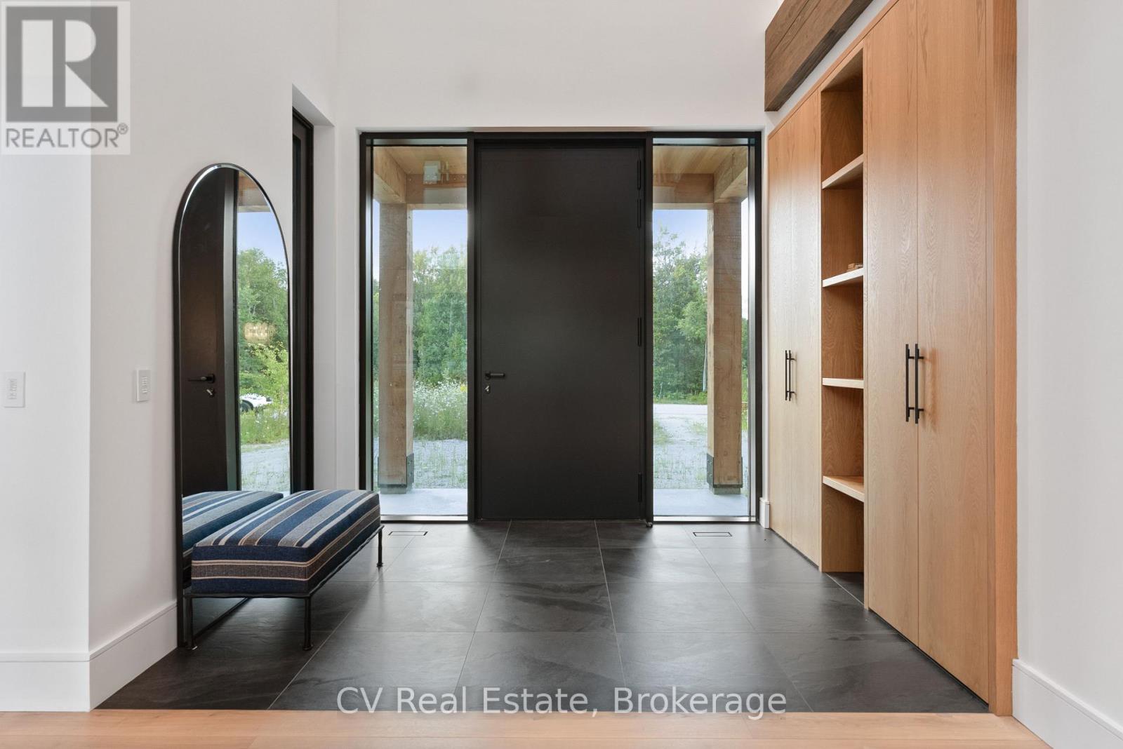 150 Delphi Lane Property Photo 4